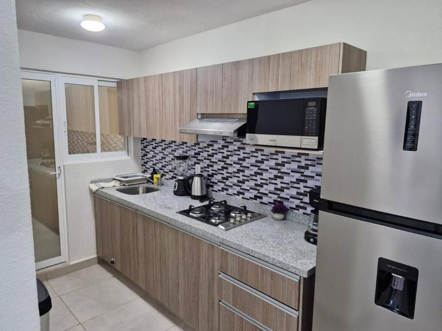 Depto. Con Club De Playa Apartment Акапулко Екстериор снимка