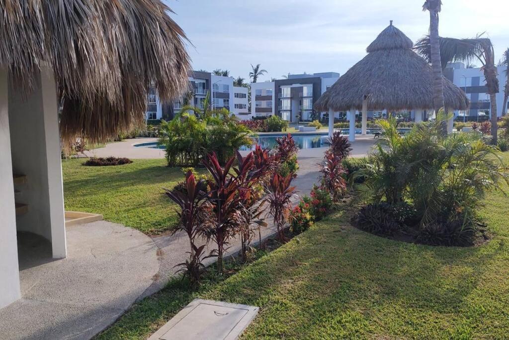 Depto. Con Club De Playa Apartment Акапулко Екстериор снимка